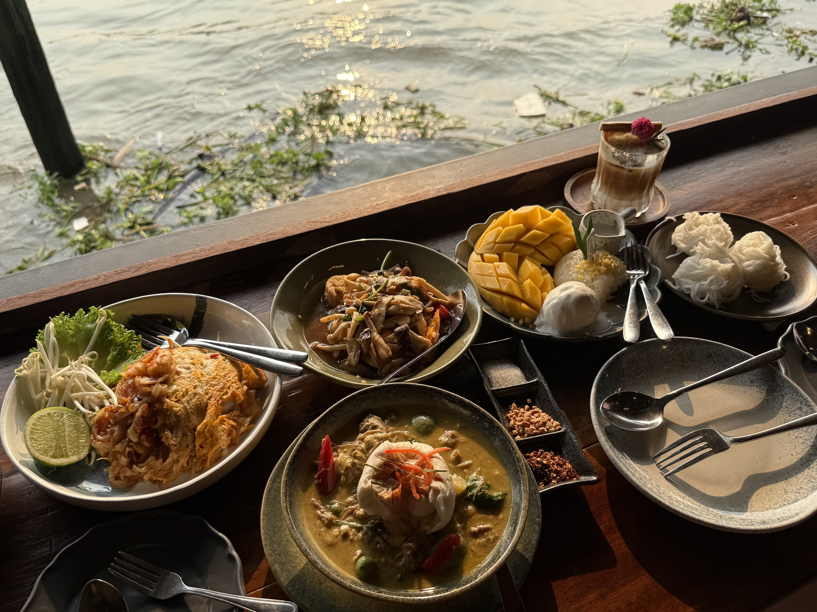 Bangkok · 曼谷