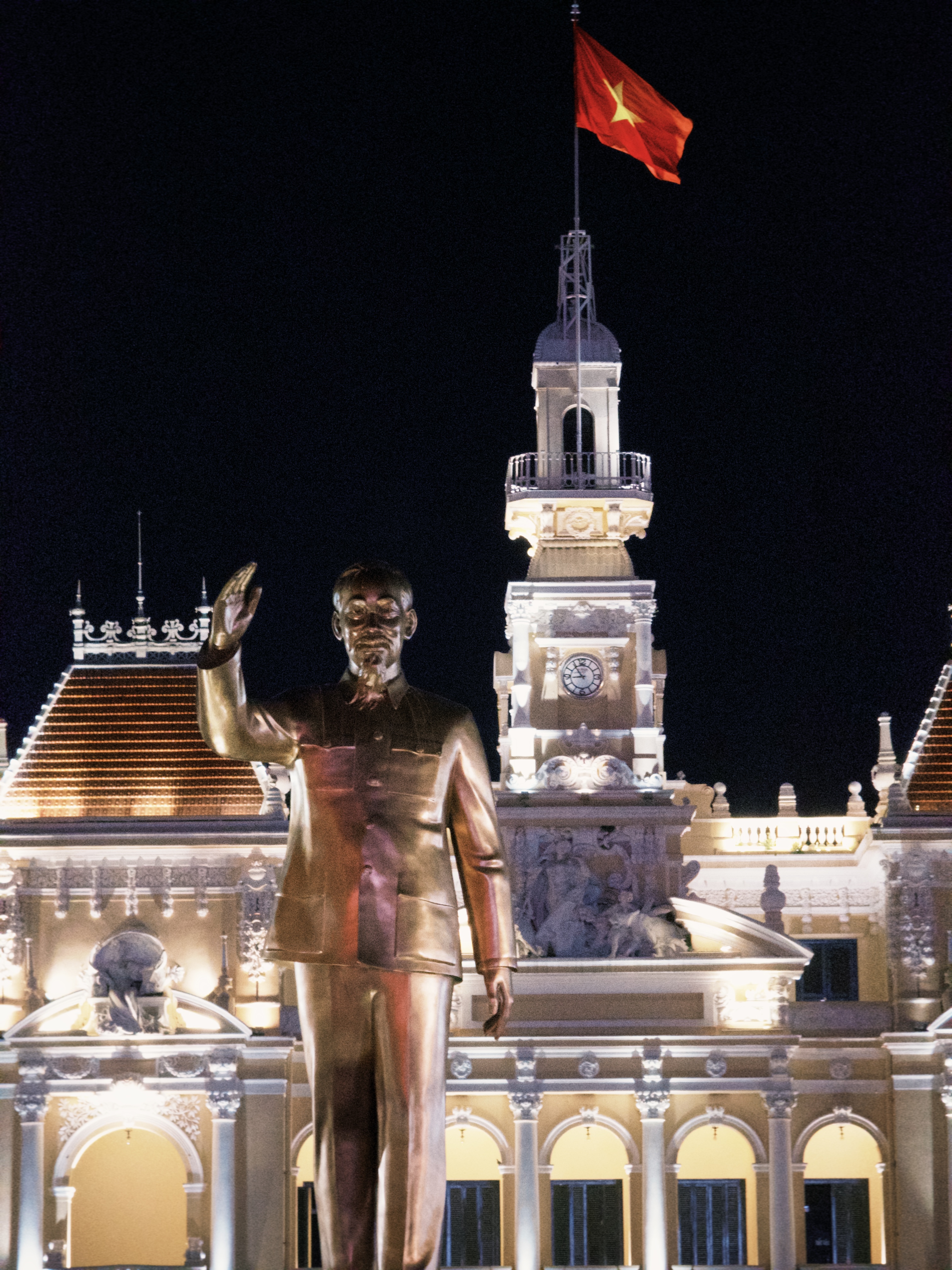 Hồ Chí Minh · District 1
